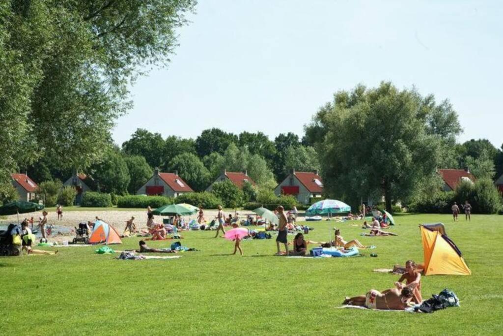 Gezellige Vakantiewoning Met Sauna In Ewijk Bij Nijmegen - Recreational Only No Workers Экстерьер фото
